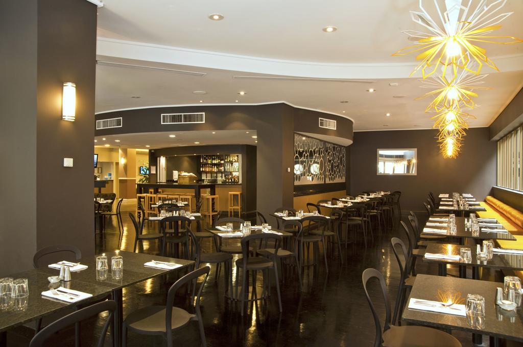 Mantra On Little Bourke Melbourne Aparthotel Exterior photo